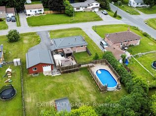 29 Barry Rd, Quinte West, ON K8V 5P4