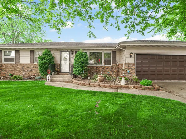 5818 Springfield Ave, Portage, IN 46368