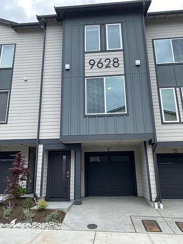 9628 19th Ave SE #E Photo 1