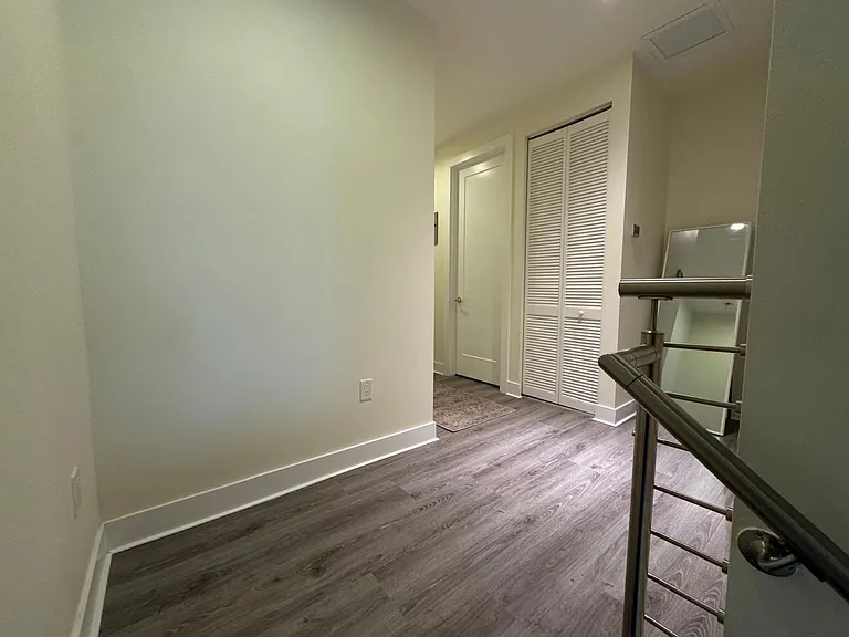 6361 NW 103rd Psge — Photo 37