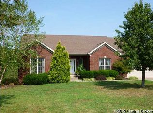 416 River Park Blvd, Taylorsville, KY 40071