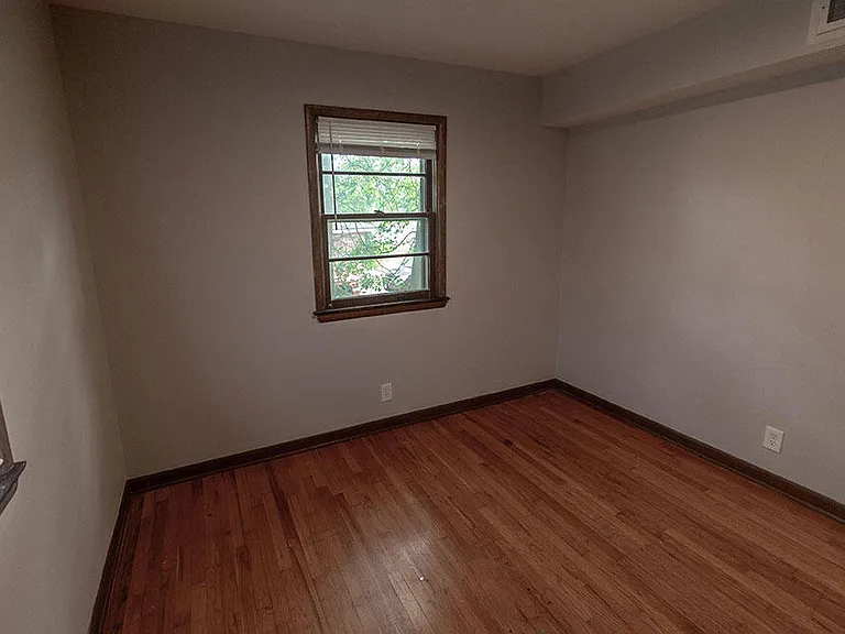 1804 Sylvan Ln #D — Photo 13