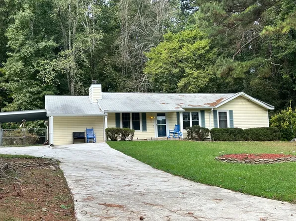 7673 Cloverdale Ln, Jonesboro, GA 30236