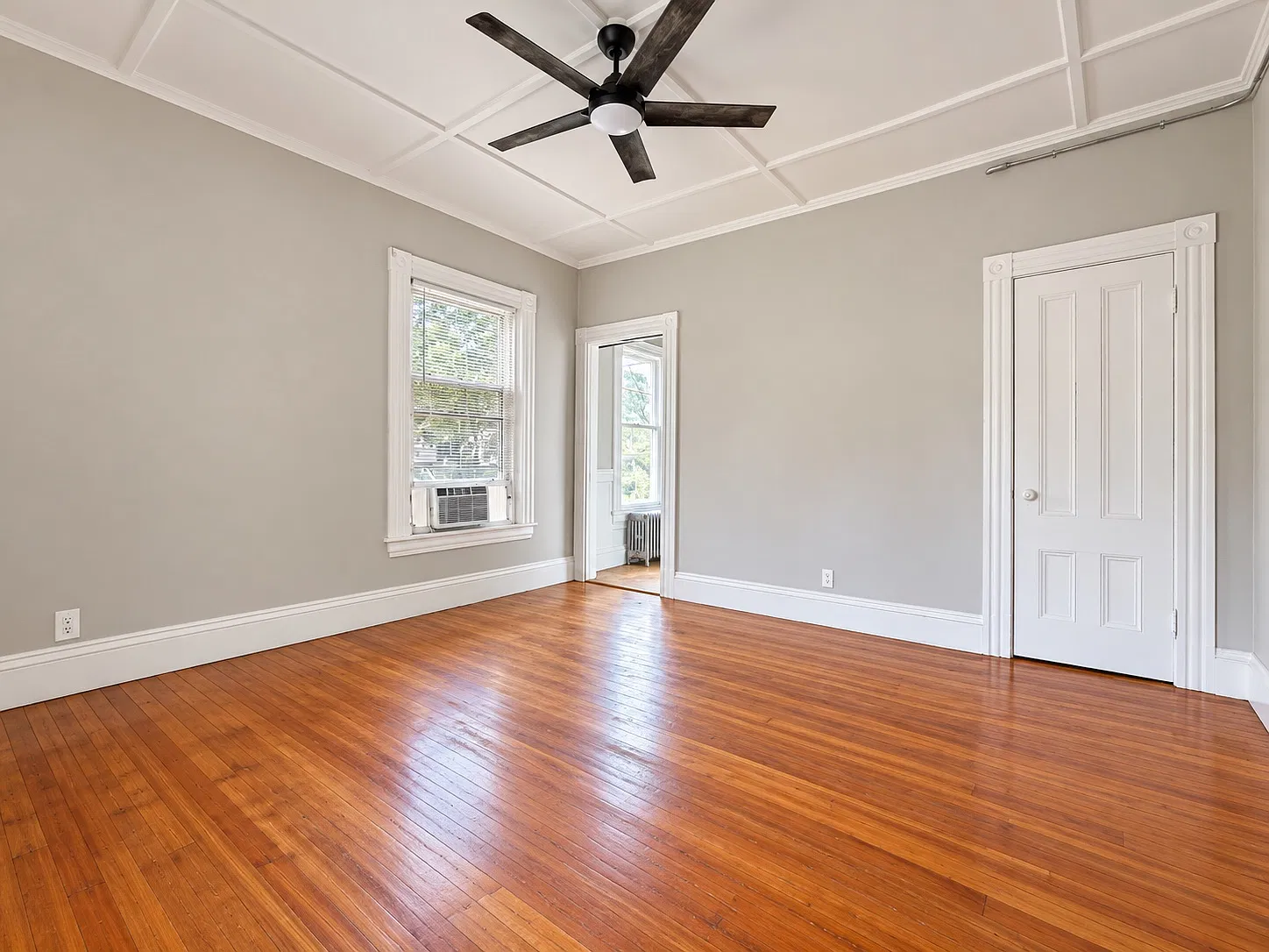 145 Pleasant St — Photo 3