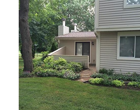 2nd image of 3162 Bay Landing Dr #34