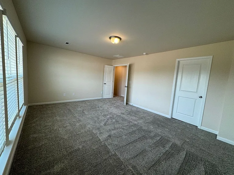 3714 Feltham Ln — Photo 14