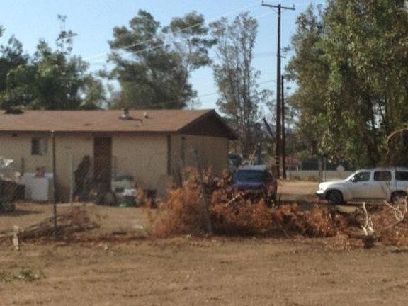 4th image of 22921 Mountain Ave