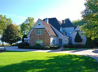 150 S Longfellow Ln, Mooresville, NC 28117