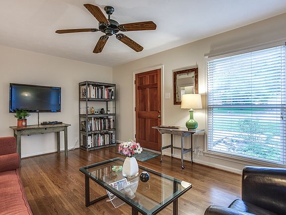 4th image of 10508 Solta Dr