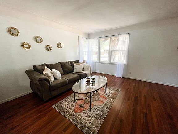 Spacious living room, great for entertaining, relaxing and enough space to put a home office!