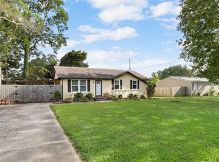 102 King Cole Dr, Clarksville, TN 37042