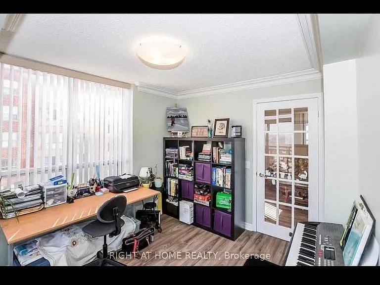 55 Strathaven Dr #604 — Photo 12