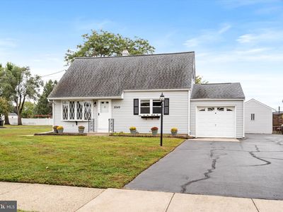2049 Kuser Rd, Hamilton, NJ, 08690