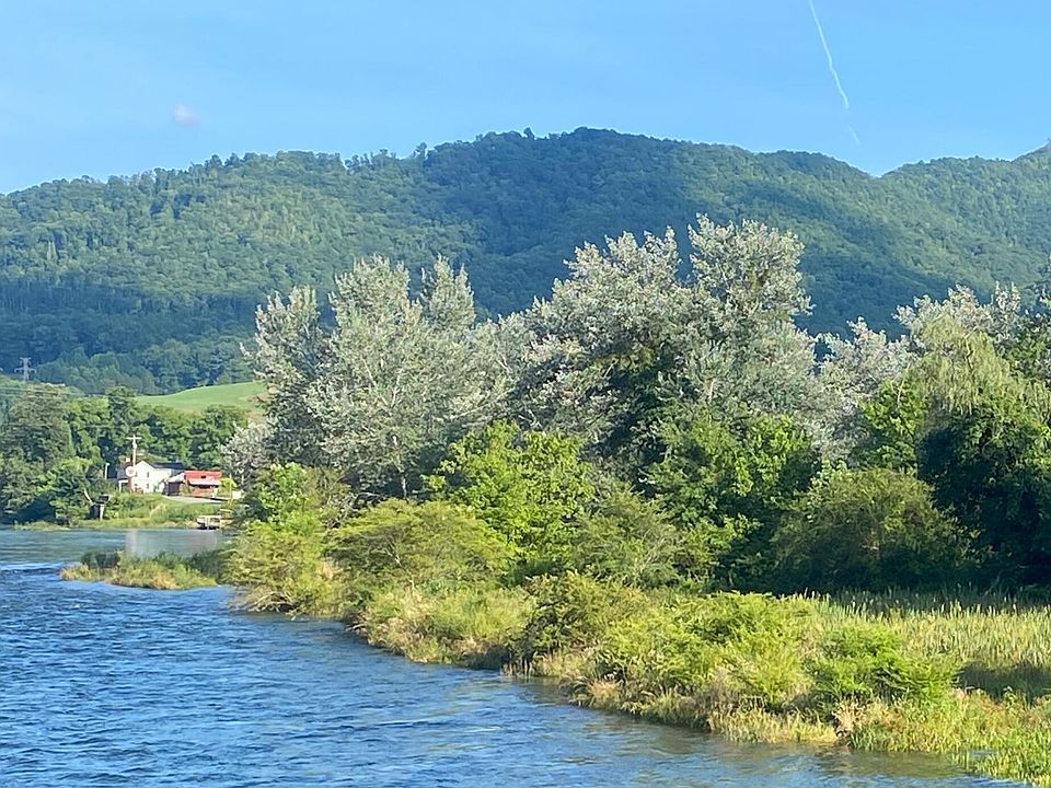 1st image of Steel Bridge Rd