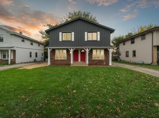 707 Monticello Dr, Racine, WI 53402