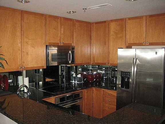 4th image of 285 Centennial Olympic Park Dr NW Unit 2106