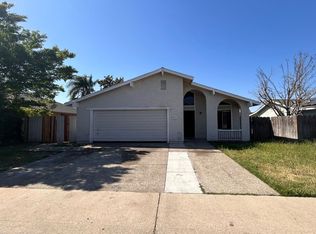 738 Evergreen Way, Manteca, CA 95336