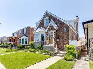 3752 N Pontiac Ave, Chicago, IL