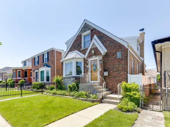 3752 N Pontiac Ave, Chicago, IL 60634