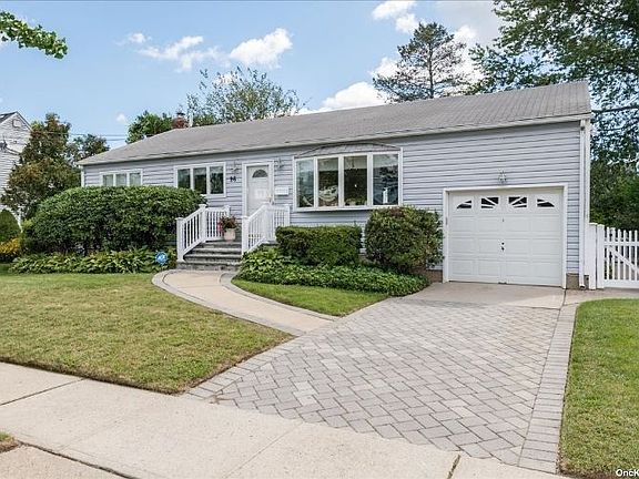 2nd image of 96 Lockwood Ave