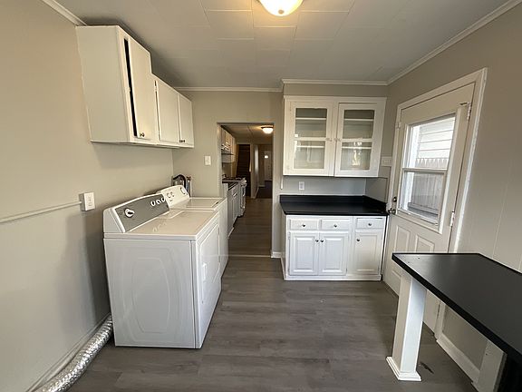 4th image of 625 Vander Ave