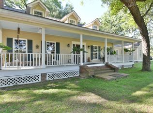 1263 Weishuhn Rd, New Ulm, TX 78950