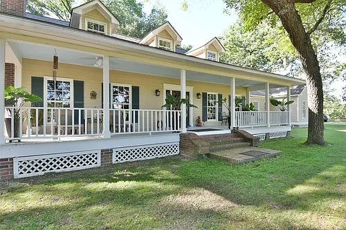 1263 Weishuhn Rd Photo 1