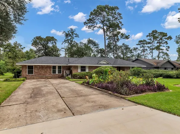 1302 Chestnut Ridge Rd, Humble, TX 77339