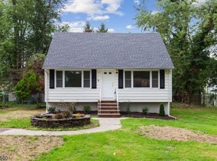 125 De Hart St, Lincoln Park, NJ 07035