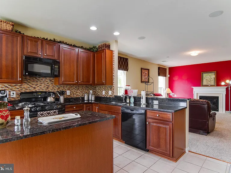 46 Bismark Dr — Photo 9