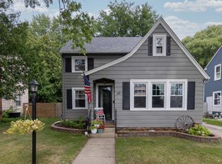 69 S Fremont St, Janesville, WI 53545