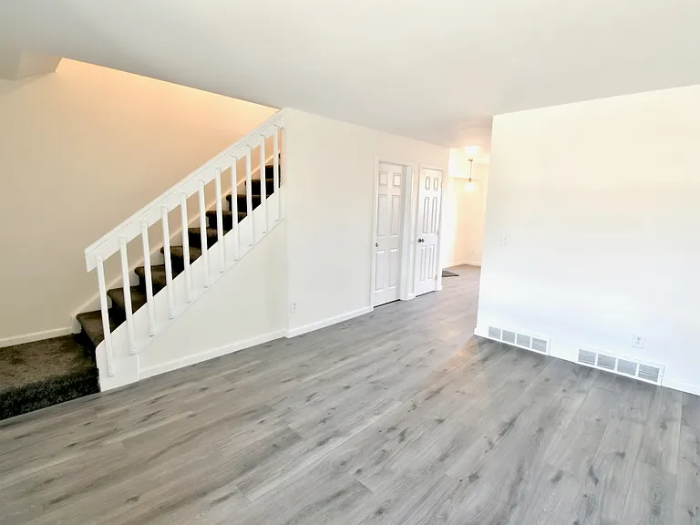 4102 Kalamath St — Photo 4