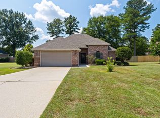 10 Apalachee Dr, Hattiesburg, MS 39402