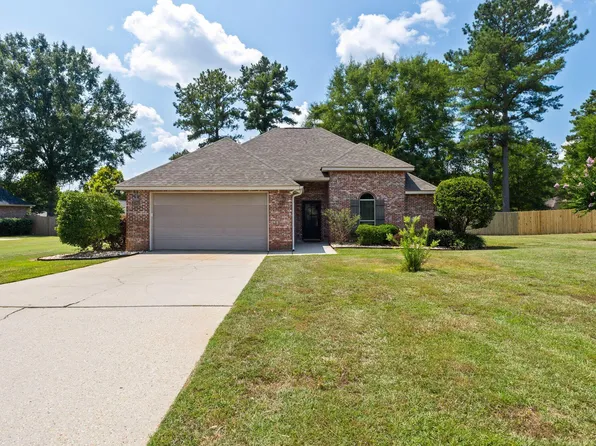 10 Apalachee Dr, Hattiesburg, MS 39402