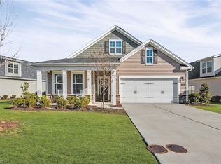 4463 Sapphire Ct, Clemmons, NC 27012