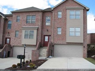 1006 Saint Andrews Ct, Jeannette, PA 15644