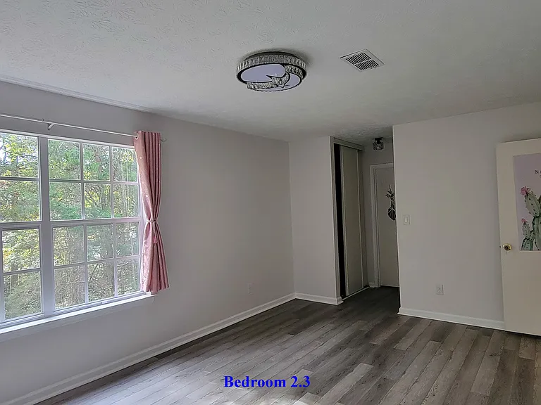 1376 Heritage Glen Dr — Photo 32