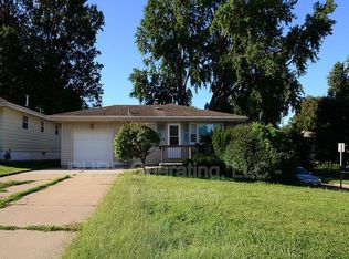 4921 Bancroft St, Omaha, NE 68106
