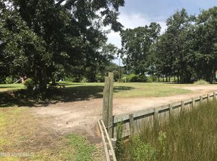 Margaret St, Ocean Springs, MS 39564