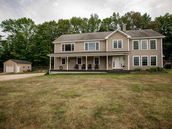 47 Turner Street, Canton, ME 04221