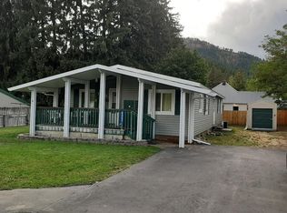 8402 Lake St, Peshastin, WA 98847