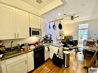 Rented by PadRabbit LLC