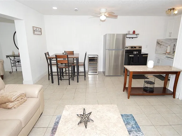 156 146th Ave E #B — Photo 20
