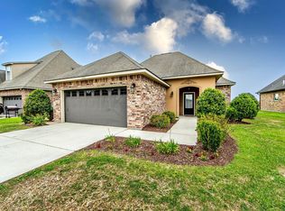 2504 George Dr, Thibodaux, LA 70301