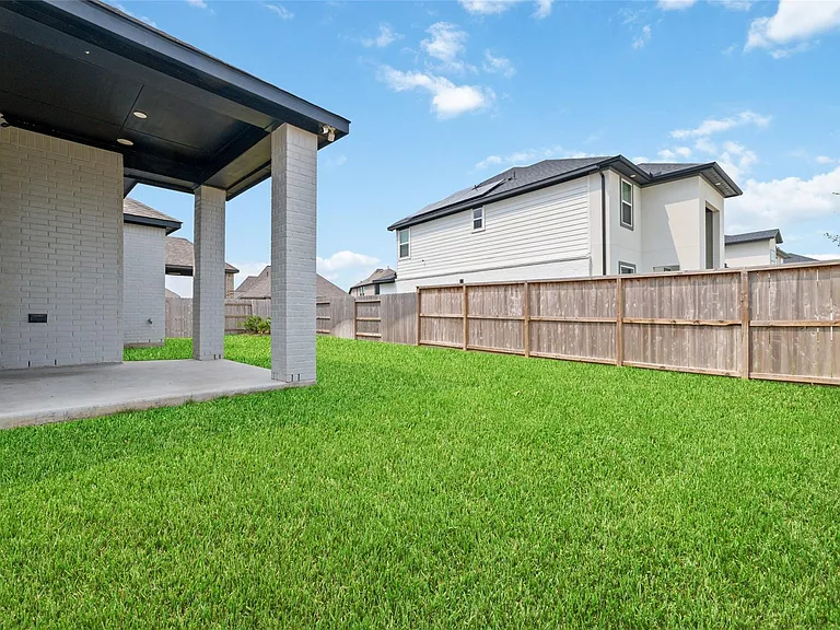 7315 Camden Crestwood Way — Photo 37