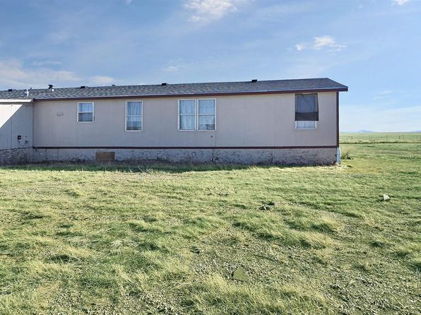 123 Wind In Wire Ranch Rd, Laramie, WY 82072