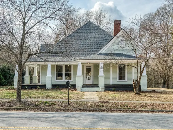 803 3rd St, Spencer, NC 28159