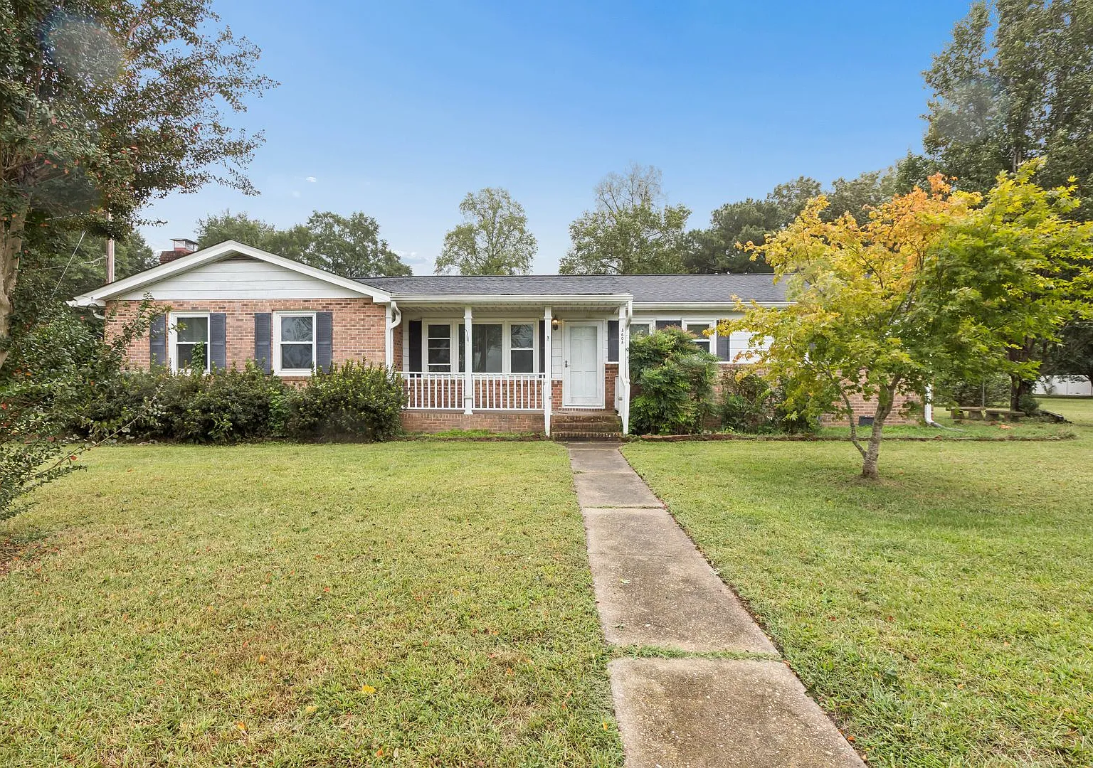 Beautiful Chesapeake Home on a Corner Lot! — Photo 1