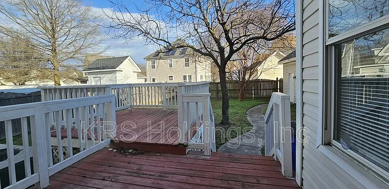 820 Maltby Cres — Photo 27