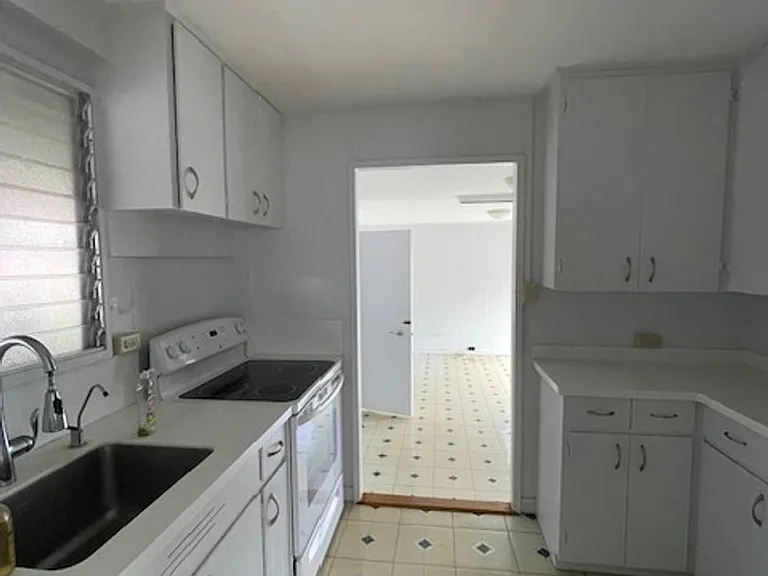 1911 10th Ave #A — Photo 5
